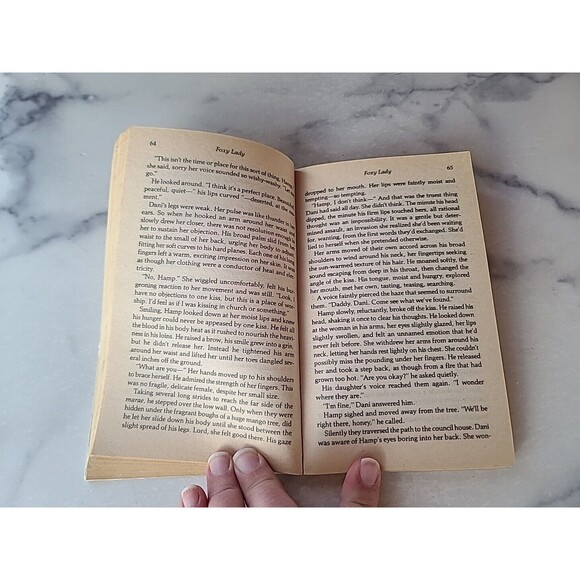 Foxy Lady By Marion Smith Collins Paperback - Picture 6 of 10